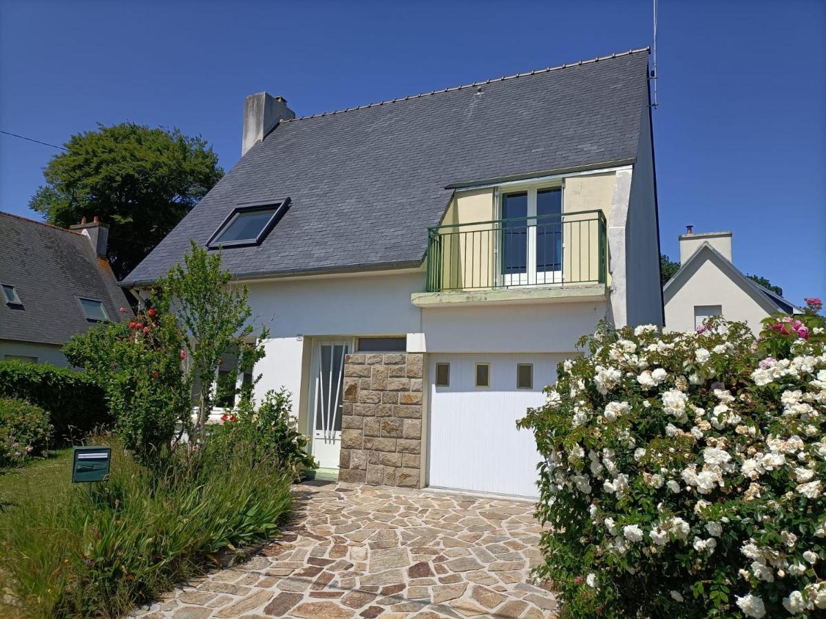 Maison De Ville, Quartier Calme. Pont-l'Abbe